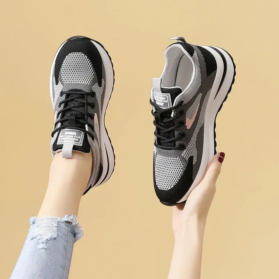 Trendy Women's Breathable Mesh Sports Shoes for Running