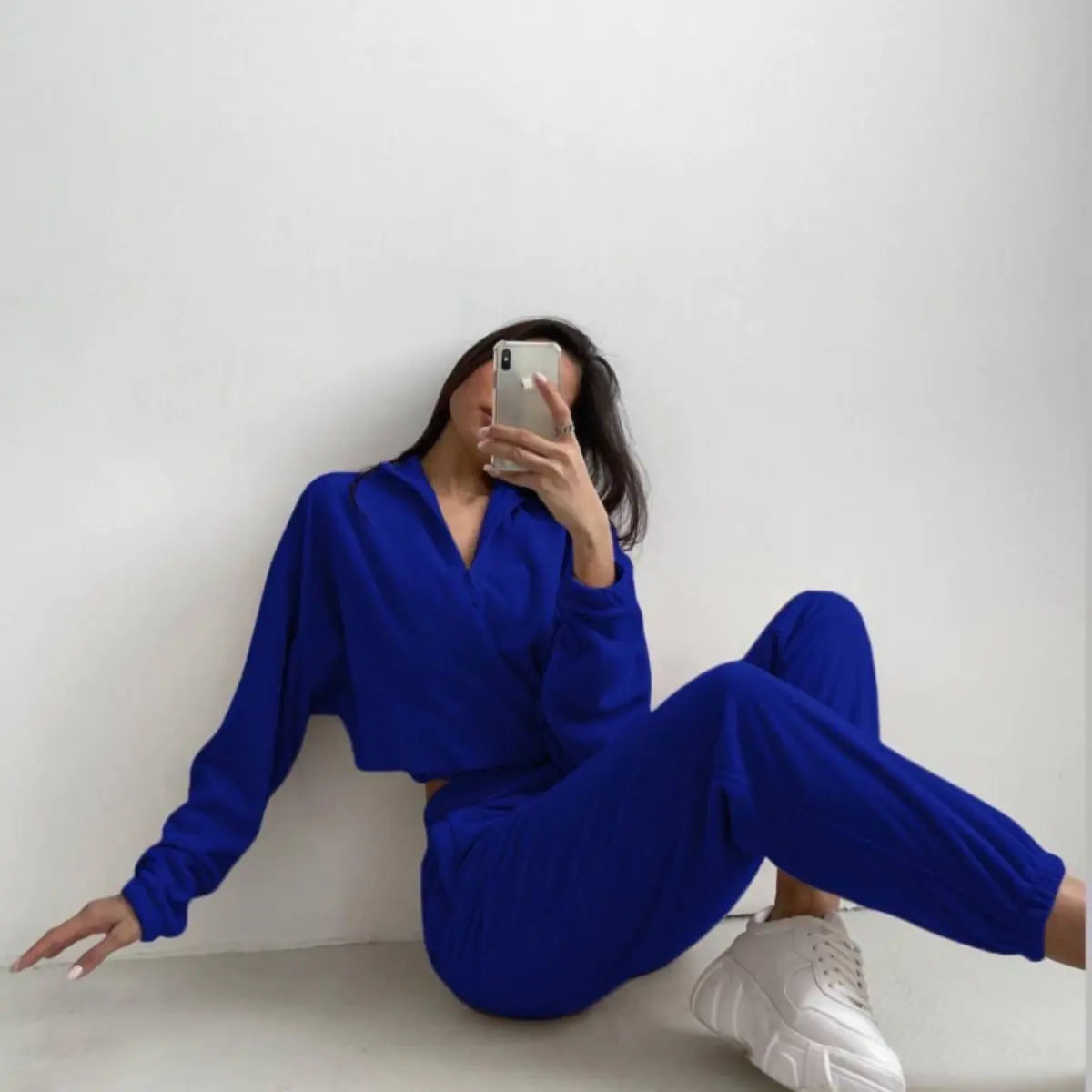 Women's Sports Set - Casual Two-Piece Outfit